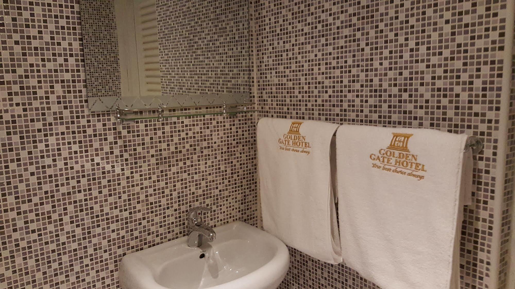Golden Gate Hotel Kumasi Exterior photo