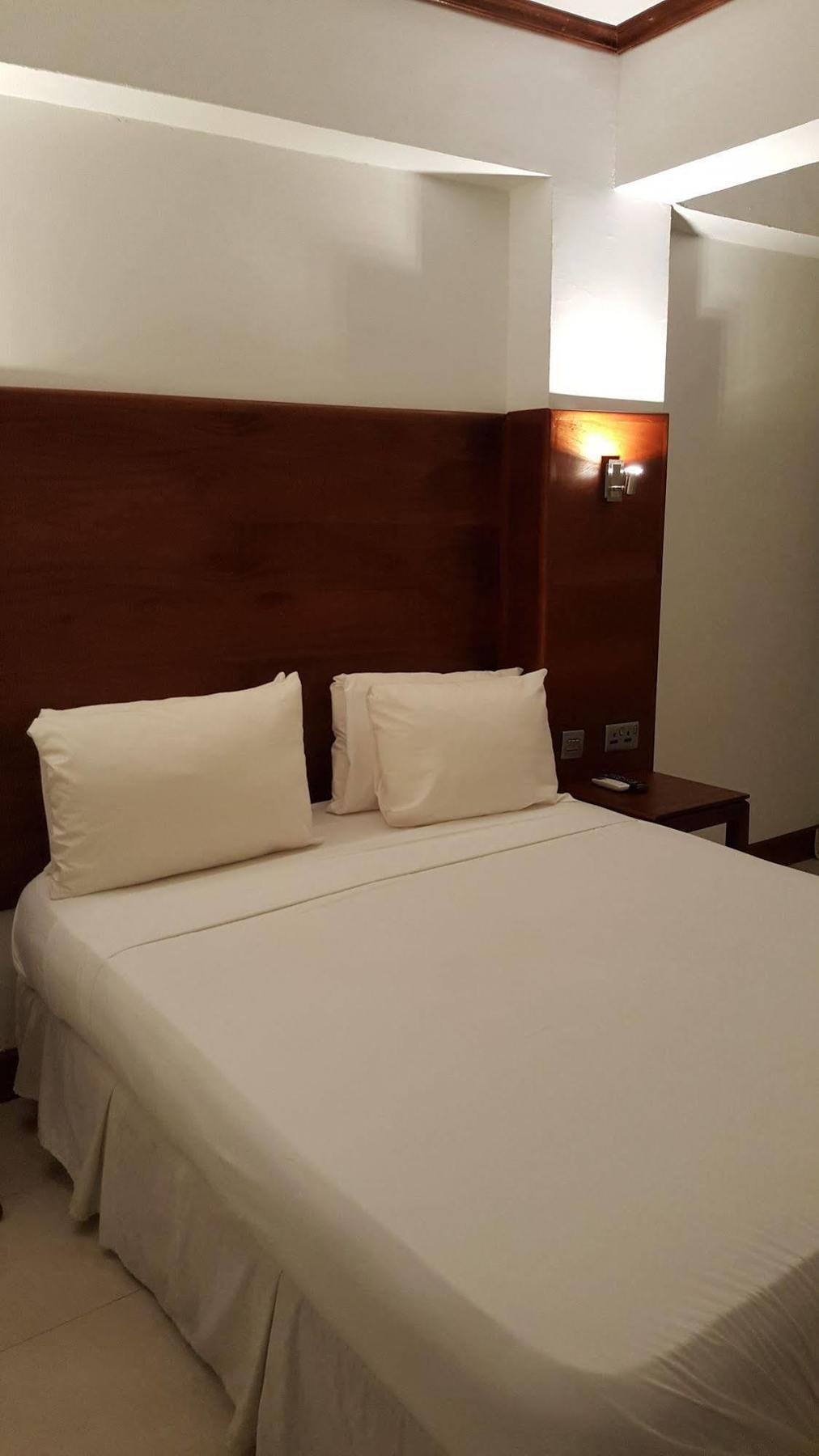 Golden Gate Hotel Kumasi Exterior photo